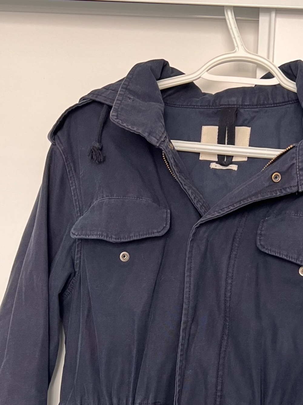 Aritzia TNA Navy Hooded Anorak Jacket - Picture 2 of 6